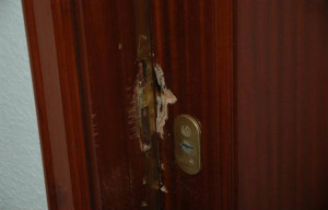 Robo, puerta forzada en San Juan de Alicante 24H