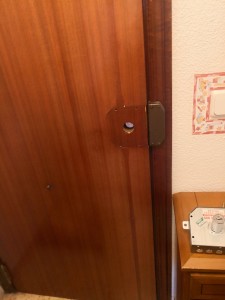 Cerrajeros en Almoradi urgentes , reparamos todo tipo de puertas