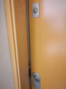 Cerrajeros en Monforte del cid Urgentes , abrimos puertas, cambiamos cerraduras y bombines